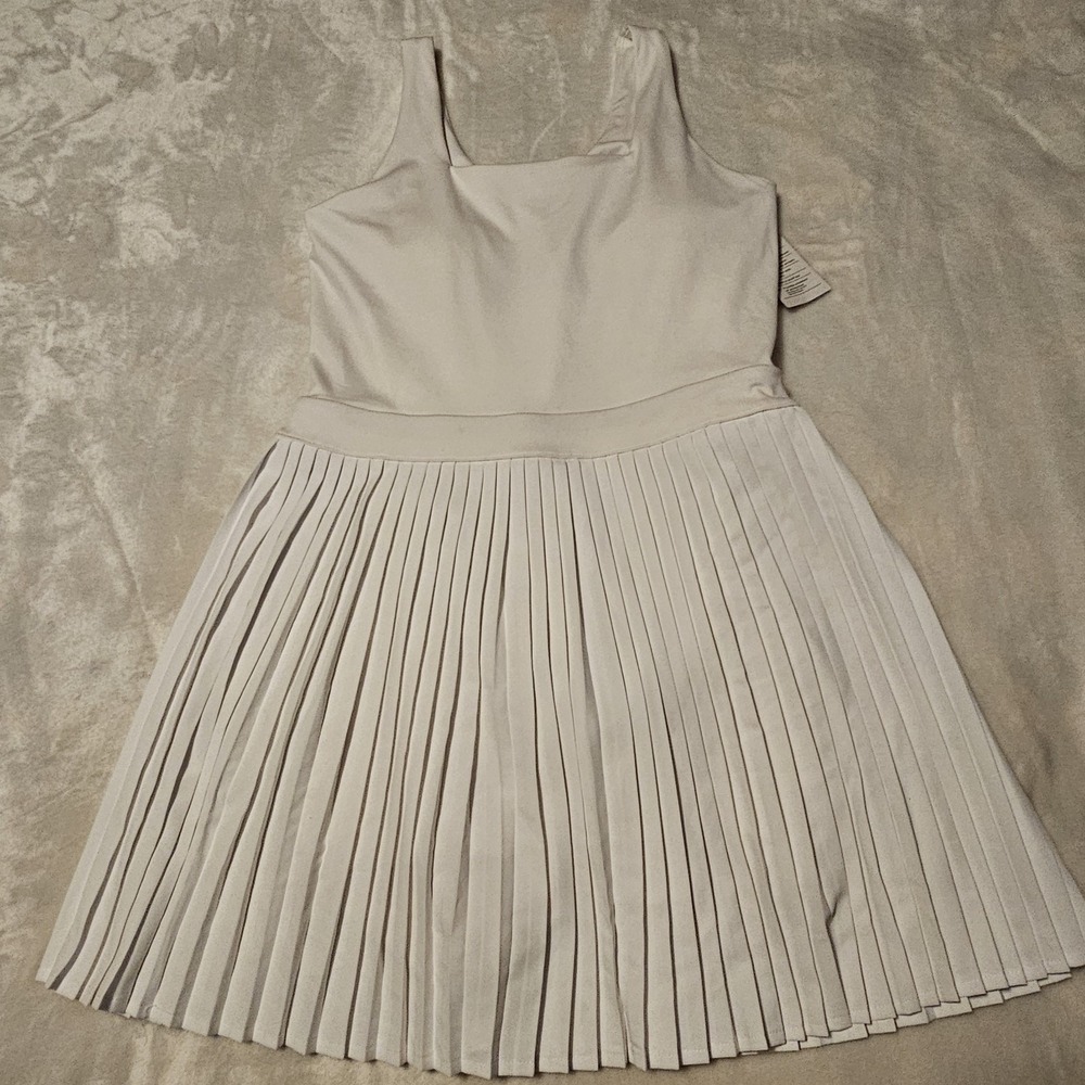 NWT All In Motion Pleaded White Tennis Dress Women's Size Medium Bra Shorts - Picture 2 of 9